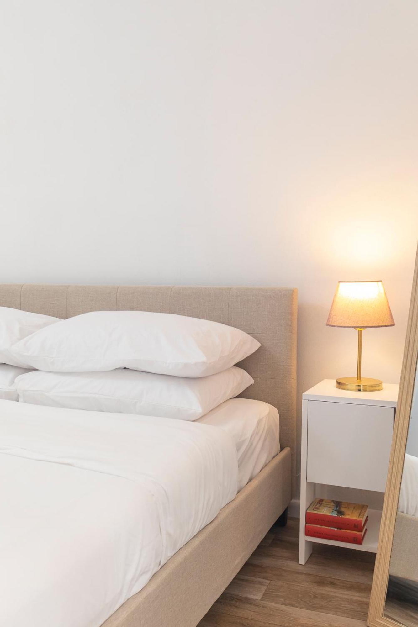 Mainavenue Living Local Apartment Tesalonika Bagian luar foto
