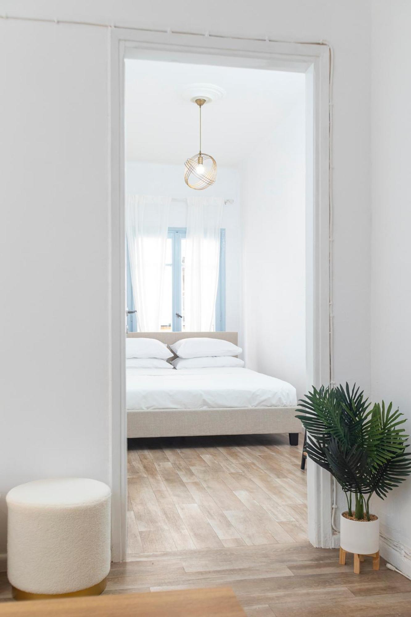 Mainavenue Living Local Apartment Tesalonika Bagian luar foto